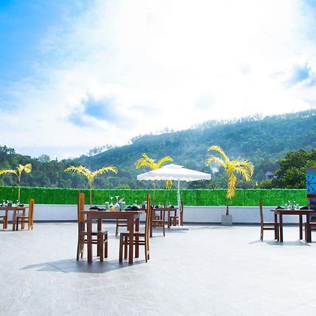 Hotel Crown Regency- Badulla Exterior foto